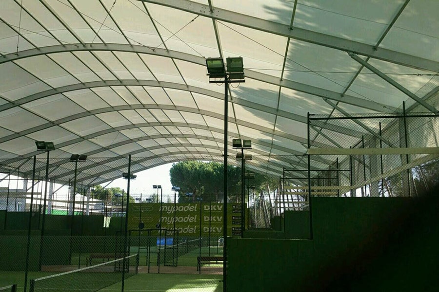 Padel court canopy in Getafe